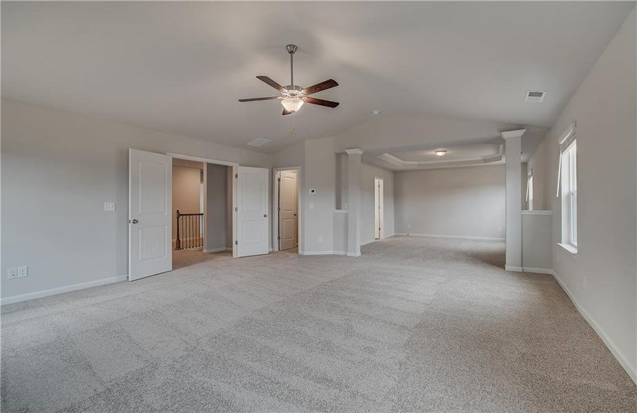 Spacious, unfurnished interior of a new home in Chapel Hill, Newnan (Image 27).