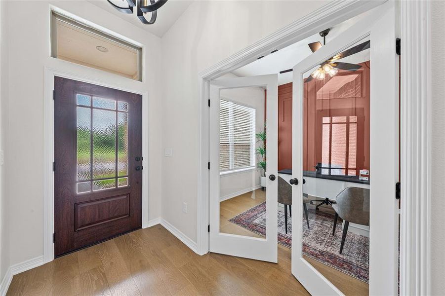Furnished interior view inside a new home in , Lorena (Image 34).