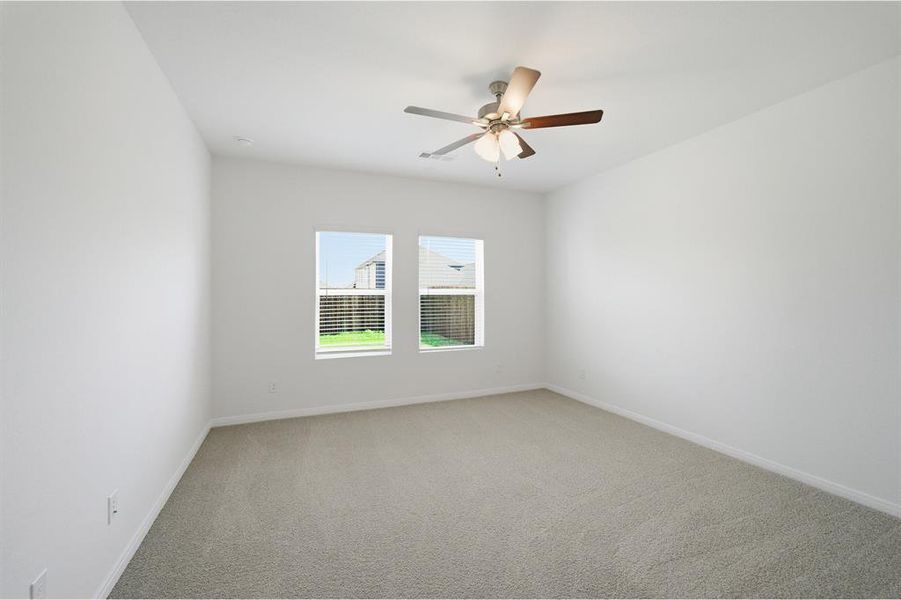 Spacious, unfurnished interior of a new home in Westridge, McKinney (Image 25).