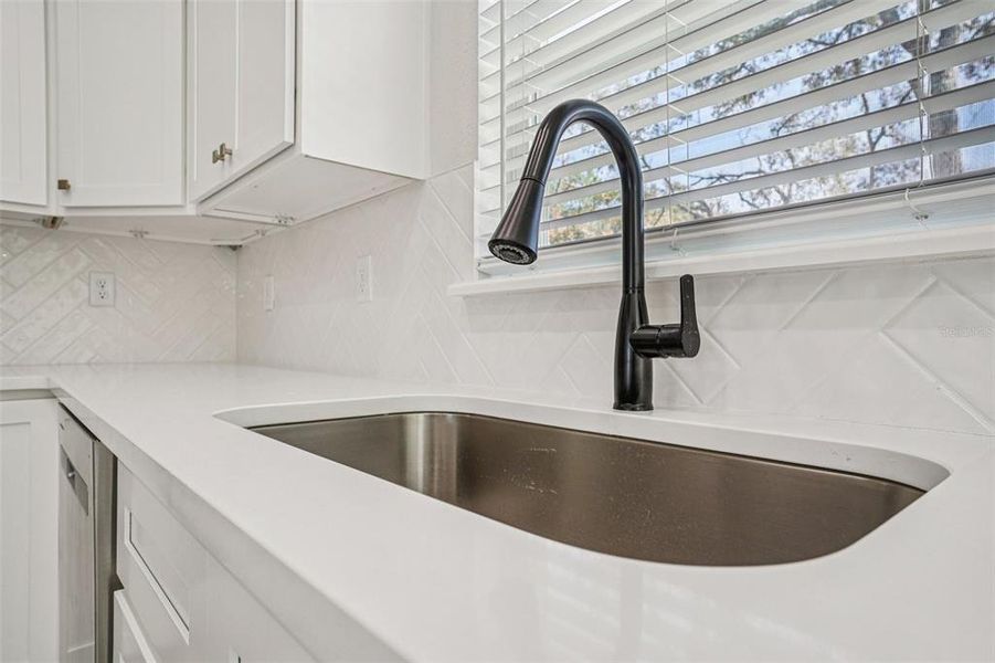 Close-up of interior finishes inside a home in , Ocala (Image 18). Close-up of interior finishes inside a home in , Ocala (Image 18).