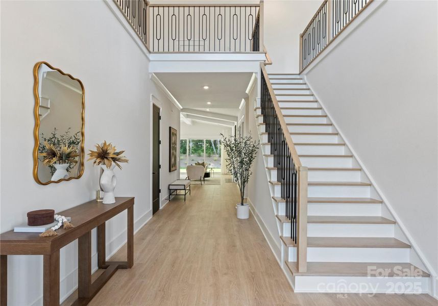 Spacious, unfurnished interior of a new home in , Wesley Chapel (Image 25).