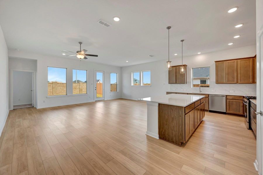 Image 35 of a home in Beacon Point at Lago Mar 50’ Homesites.