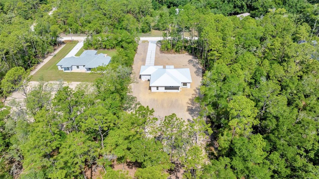 Image 52 of a home in .