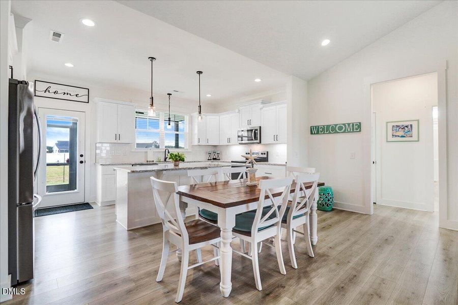 16-16 Tanseyleaf Dr-16