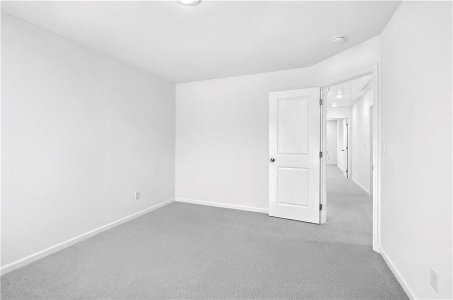Spacious, unfurnished interior of a new home in Timber Ridge, Douglasville (Image 20). Spacious, unfurnished interior of a new home in Timber Ridge, Douglasville (Image 20).