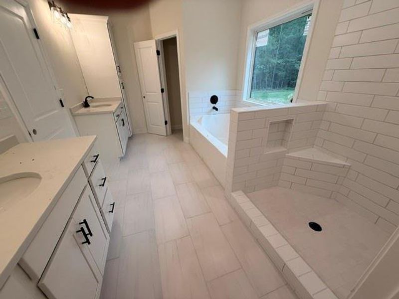 Image 20 of a home in .