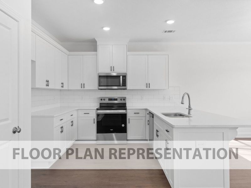 Kitchen | 2078 Plan by Ivey Homes