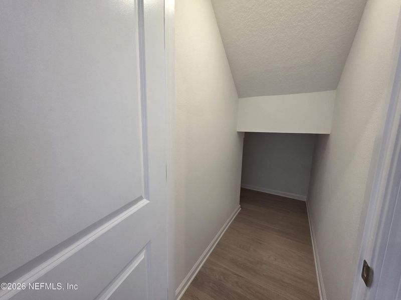 Spacious, unfurnished interior of a new home in Hyland Trail, Green Cove Springs (Image 15).