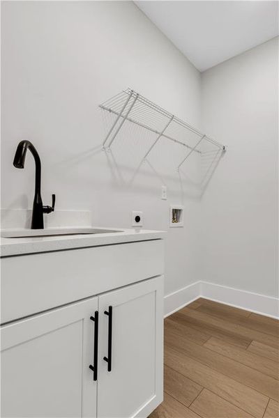 Spacious, unfurnished interior of a new home in Echo Park, Suwanee (Image 37).