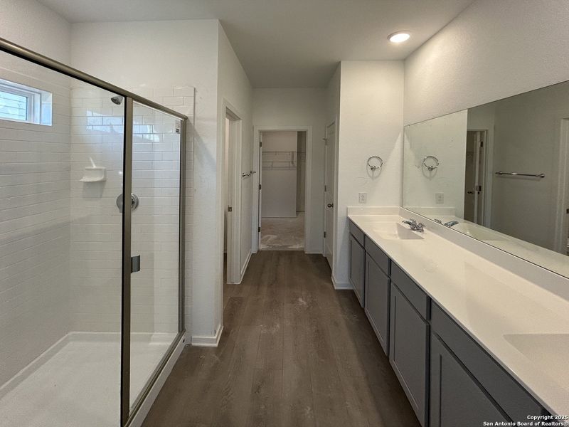 Furnished interior view inside a new home in Meadows at Hennersby Hollow 40's, San Antonio (Image 9). Furnished interior view inside a new home in Meadows at Hennersby Hollow 40's, San Antonio (Image 9).