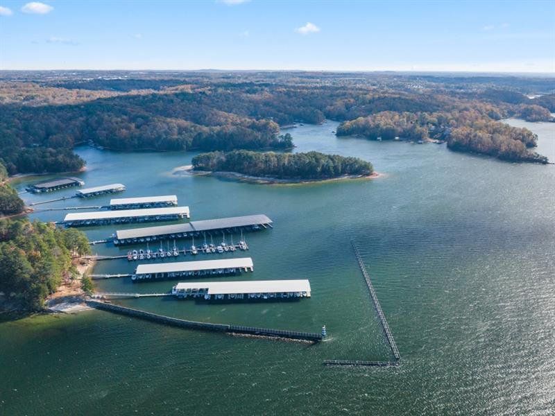 Image 43 of a home in Waypoint.