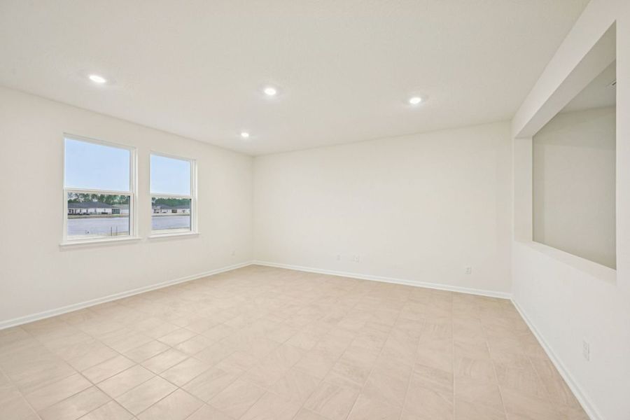 Spacious, unfurnished interior of a new home in Somerset - Executive Series, Palm Coast (Image 6).
