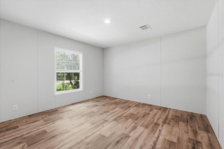 Spacious, unfurnished interior of a new home in , Zephyrhills (Image 47).