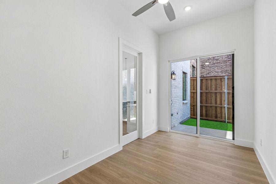 Spacious, unfurnished interior of a new home in Newman Village Townhomes, Frisco (Image 27). Spacious, unfurnished interior of a new home in Newman Village Townhomes, Frisco (Image 27).
