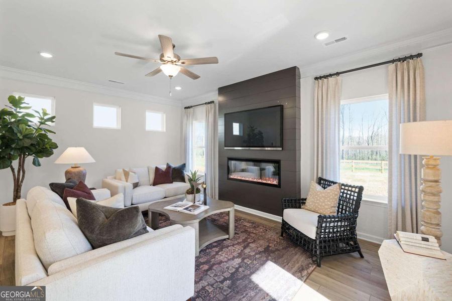 Furnished interior view inside a new home in Stonebridge North, Macon (Image 16).