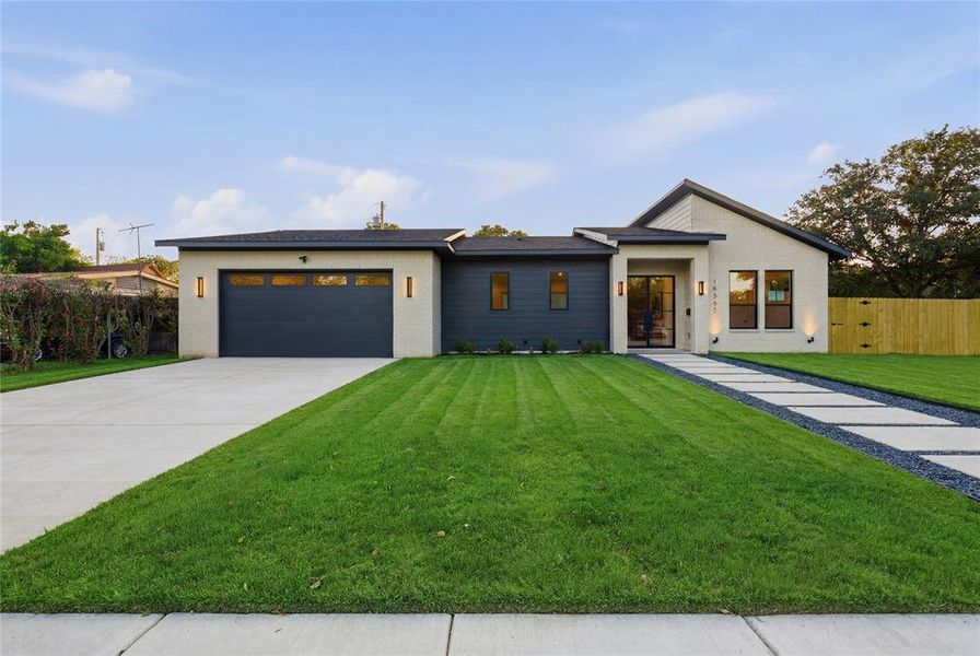 Front exterior of a new home in , Dallas, TX, highlighting curb appeal (Image 2). Front exterior of a new home in , Dallas, TX, highlighting curb appeal (Image 2).
