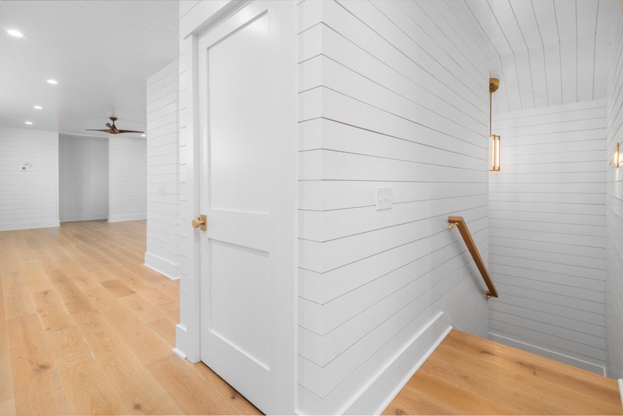 Spacious, unfurnished interior of a new home in , Mount Pleasant (Image 77).