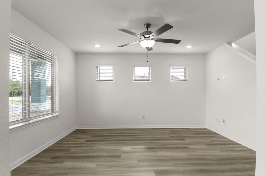 Spacious, unfurnished interior of a new home in Blanco Vista, San Marcos (Image 21). Spacious, unfurnished interior of a new home in Blanco Vista, San Marcos (Image 21).