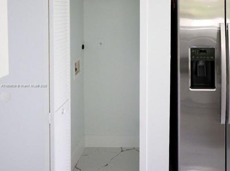 Image 33 of a home in .