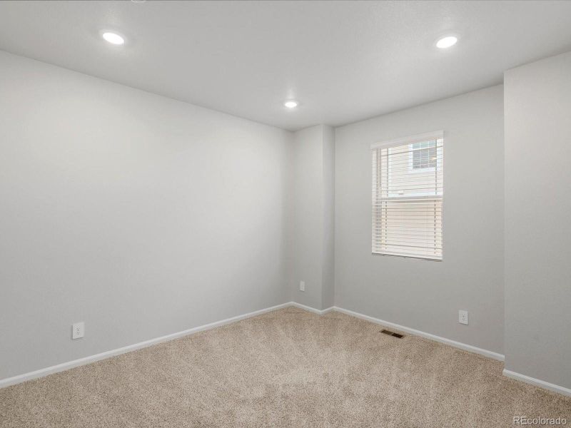 Spacious, unfurnished interior of a new home in Buffalo Highlands: The Canyon Collection, Commerce City (Image 13). Spacious, unfurnished interior of a new home in Buffalo Highlands: The Canyon Collection, Commerce City (Image 13).