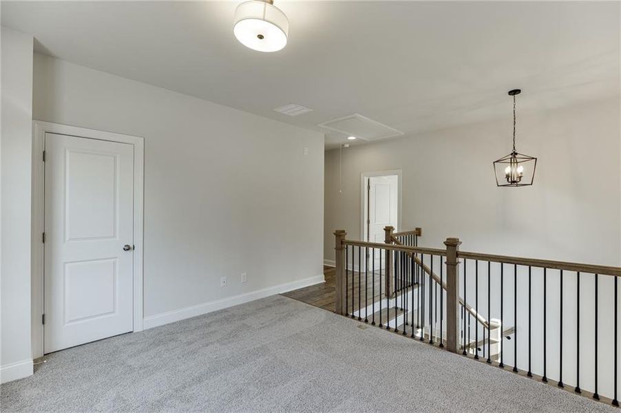 Spacious, unfurnished interior of a new home in , Bishop (Image 48).