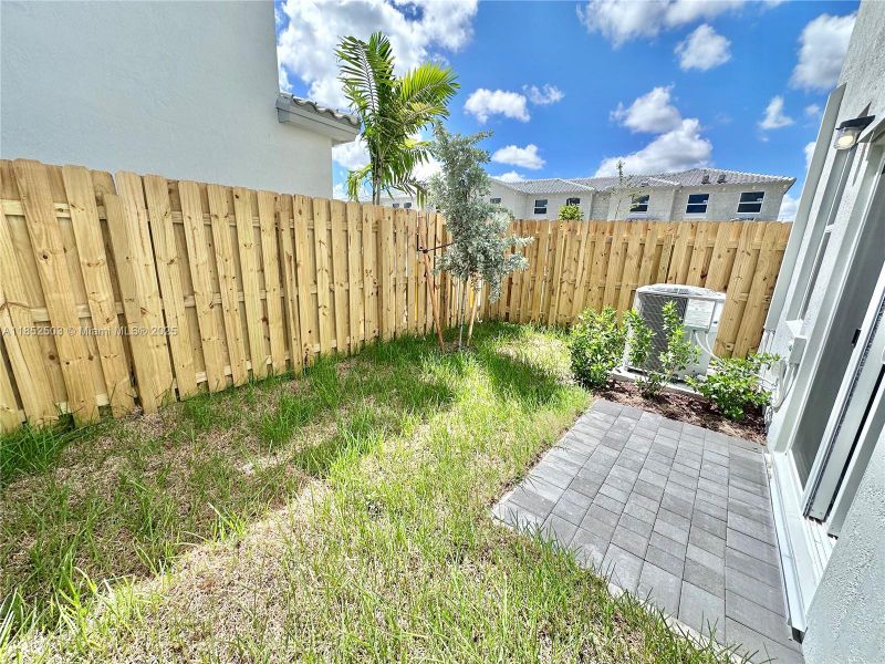 Image 29 of a home in .