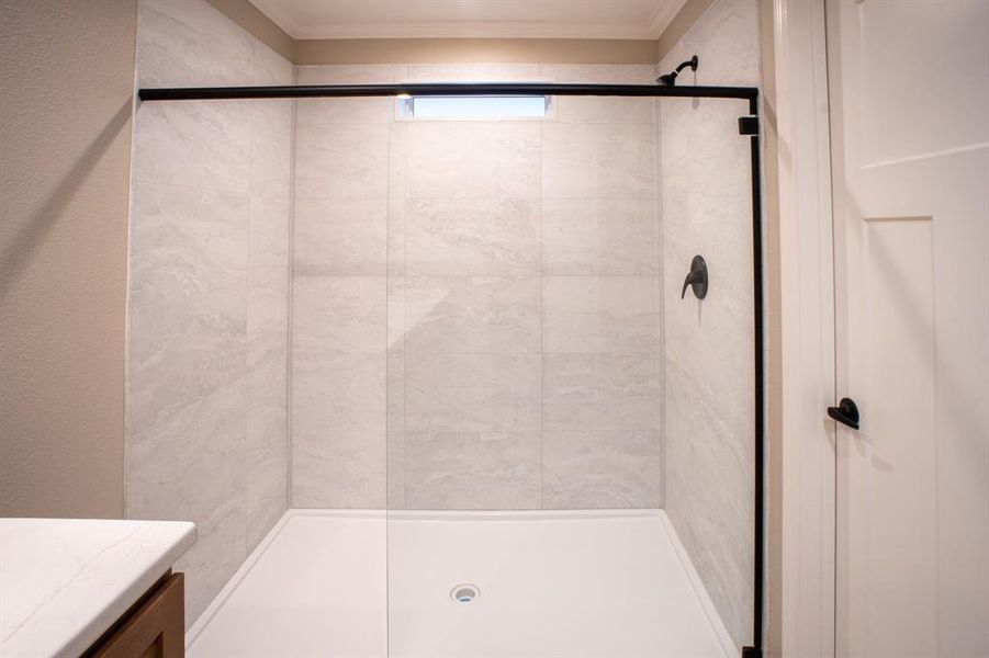 Close-up of interior finishes inside a home in , Groesbeck (Image 8). Close-up of interior finishes inside a home in , Groesbeck (Image 8).