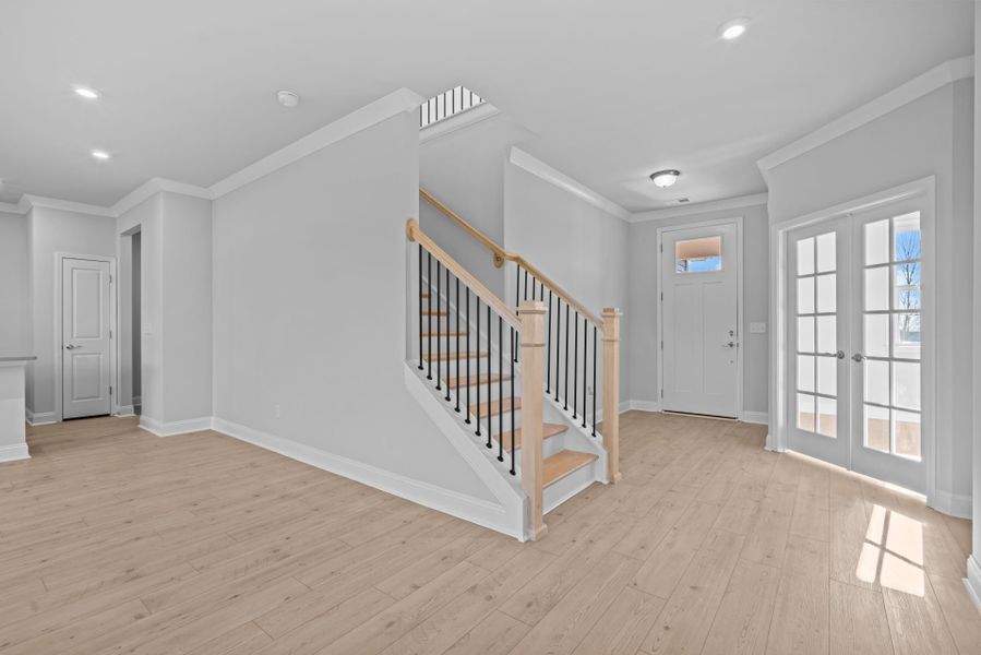 Spacious, unfurnished interior of a new home in Sparrow Creek, Boiling Springs (Image 12). Spacious, unfurnished interior of a new home in Sparrow Creek, Boiling Springs (Image 12).