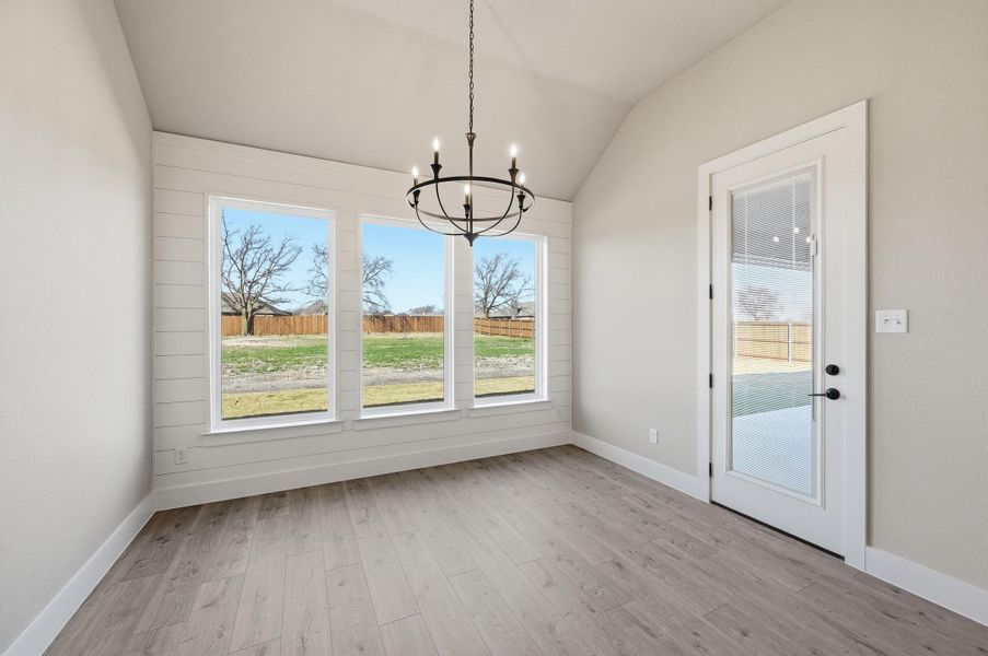 Spacious, unfurnished interior of a new home in Coyote Crossing, Godley (Image 30).