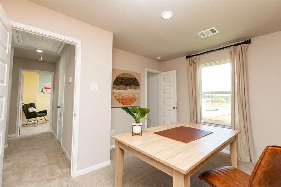 Furnished interior view inside a new home in Wayside Village, Houston (Image 26). Furnished interior view inside a new home in Wayside Village, Houston (Image 26).