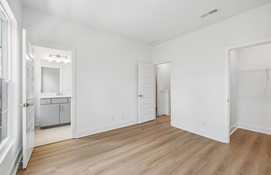 Spacious, unfurnished interior of a new home in Skyline, Nashville (Image 17). Spacious, unfurnished interior of a new home in Skyline, Nashville (Image 17).