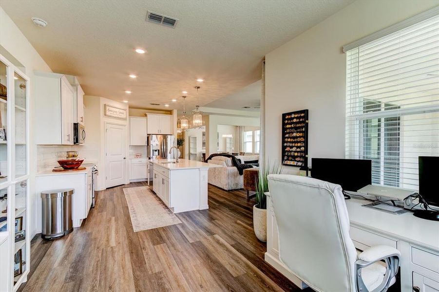 Furnished interior view inside a new home in Archers Mill, Ormond Beach (Image 54).