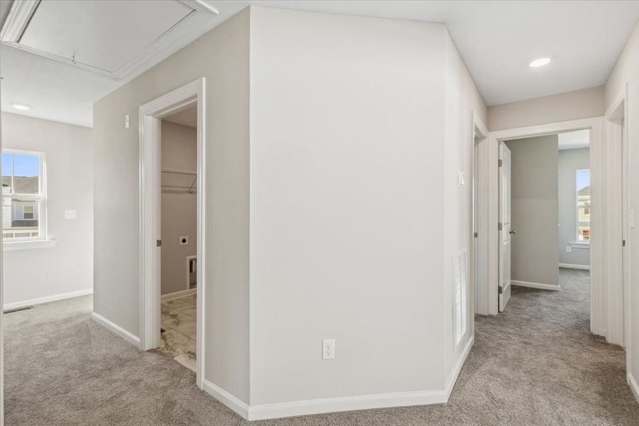 Spacious, unfurnished interior of a new home in Windsor, North Augusta (Image 28).