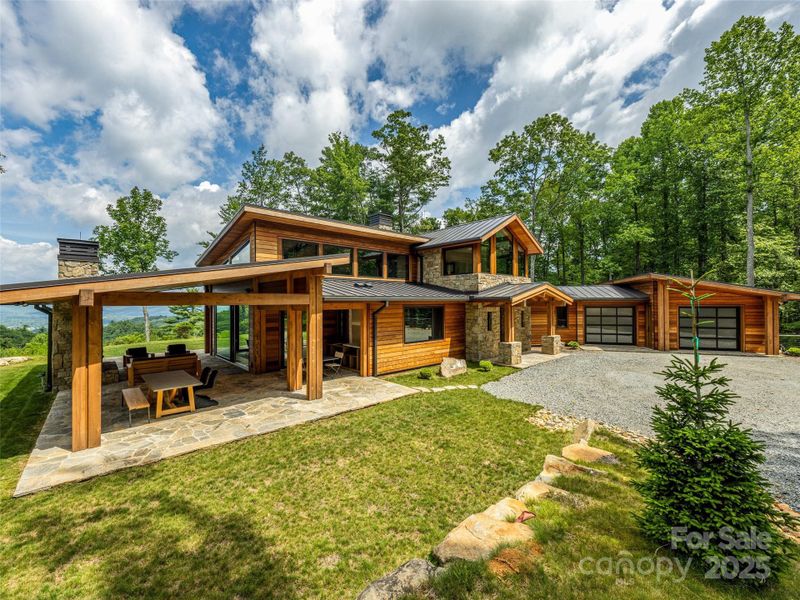 Image 42 of a home in .