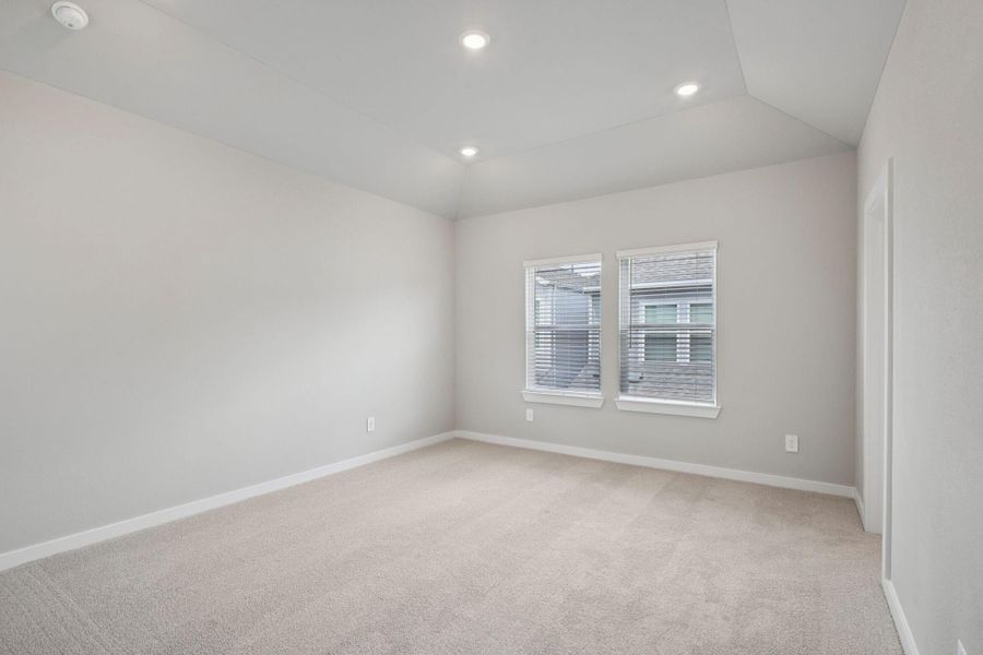 Spacious, unfurnished interior of a new home in Pinewood Trails - City Series, Atascocita (Image 29). Spacious, unfurnished interior of a new home in Pinewood Trails - City Series, Atascocita (Image 29).