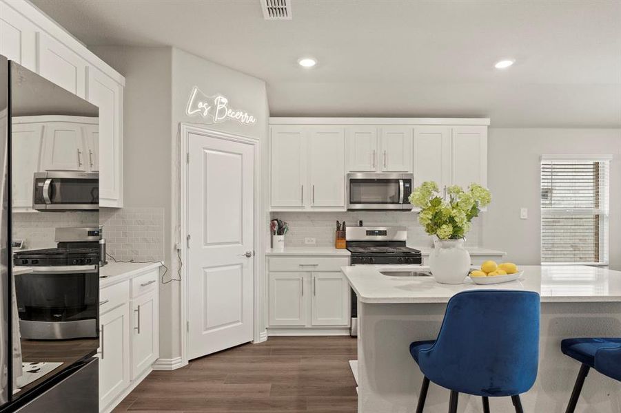 Furnished interior view inside a new home in Stonehaven, Seagoville (Image 14).