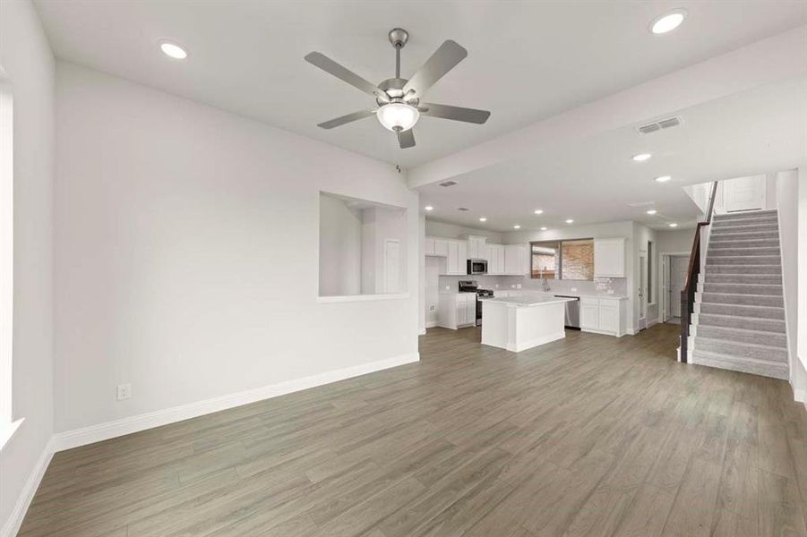 02-475-shady-square-lavon-tx-living-room-open
