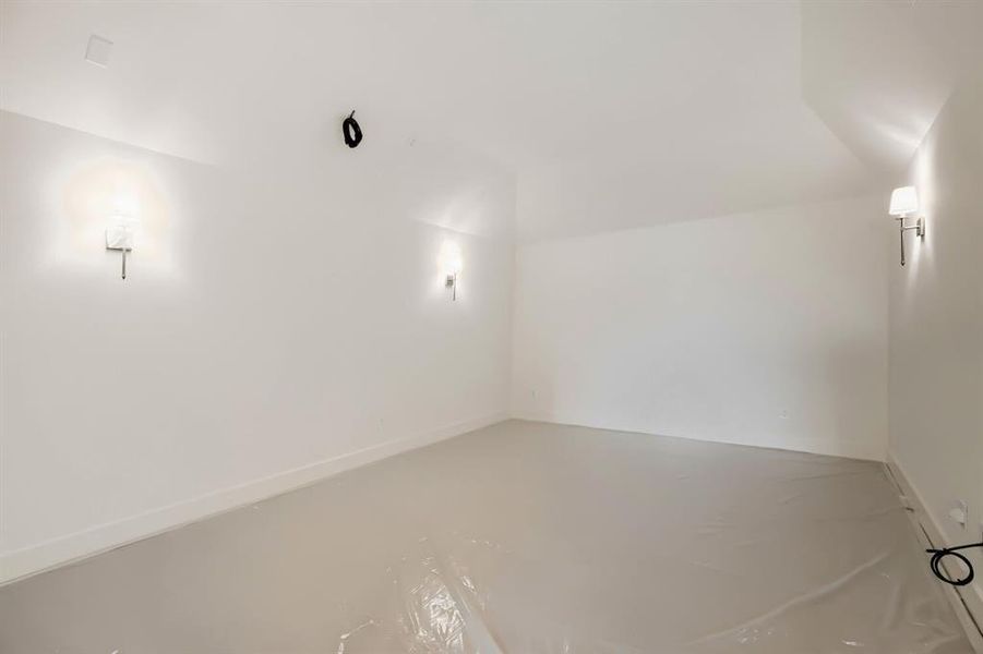 Spacious, unfurnished interior of a new home in Mosaic, Celina (Image 17). Spacious, unfurnished interior of a new home in Mosaic, Celina (Image 17).