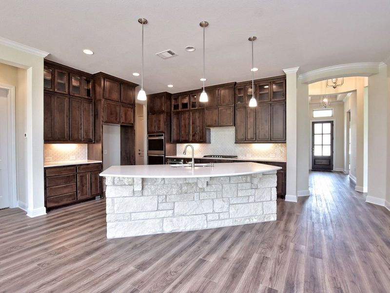 Representative furnished interior of a home built from the Siena II by Giddens Homes in Clearwater Ranch, Liberty Hill (Image 102).