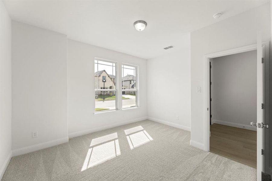 04. 5621 Burford - Bed 2