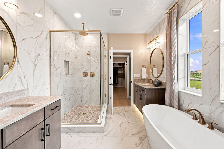 Owner's Bathroom Owner's Bathroom