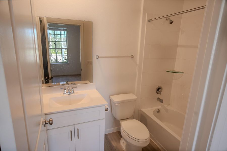 Furnished interior view inside a new home in Mustang Ridge, Alvin (Image 8).