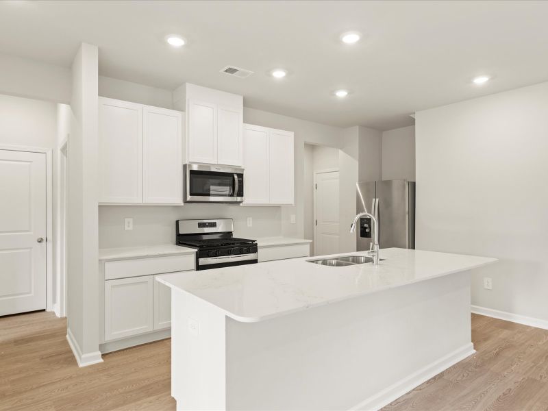 Welcome to the Roswell floorplan at Pleasant Brook.