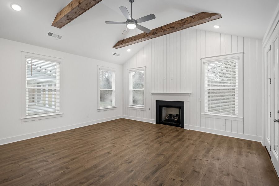 650 CONIFER DR, Spring Hill, TN. - Slide 19 650 CONIFER DR, Spring Hill, TN. - Slide 19