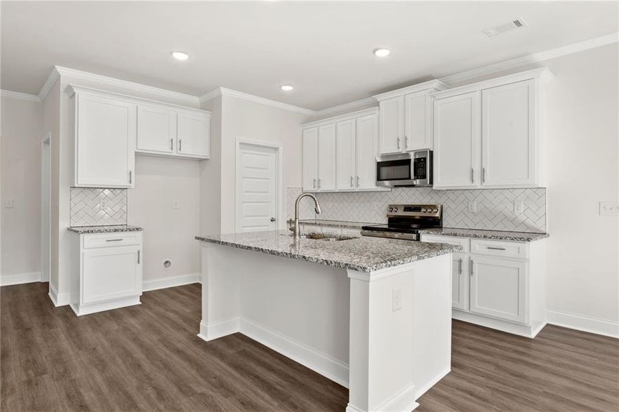 Furnished interior view inside a new home in Mulberry Summit, Flowery Branch (Image 10). Furnished interior view inside a new home in Mulberry Summit, Flowery Branch (Image 10).