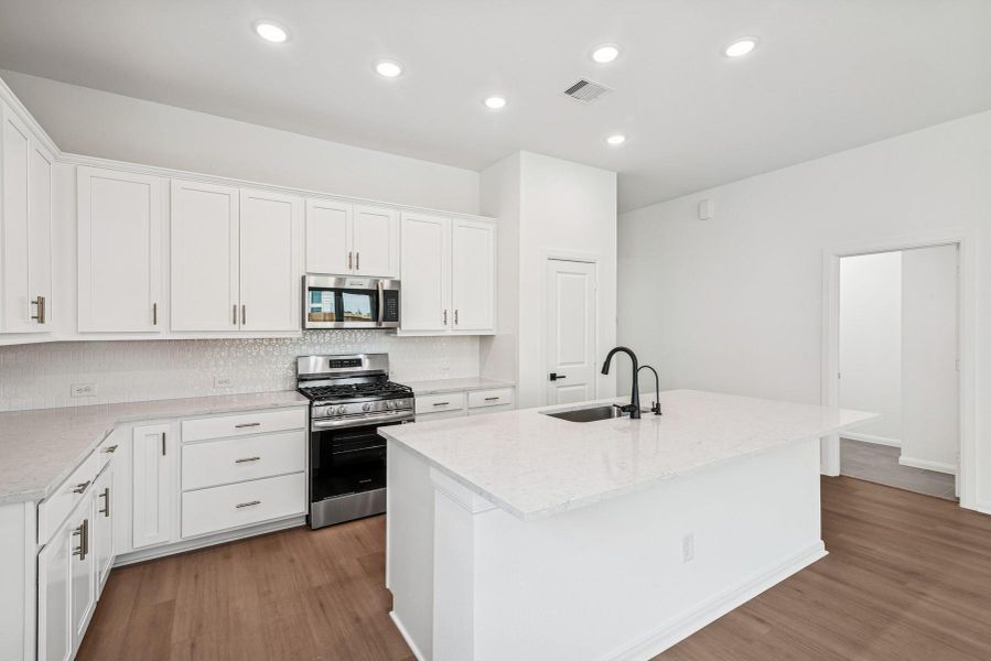 Furnished interior view inside a new home in Jubilee, Hockley (Image 11).