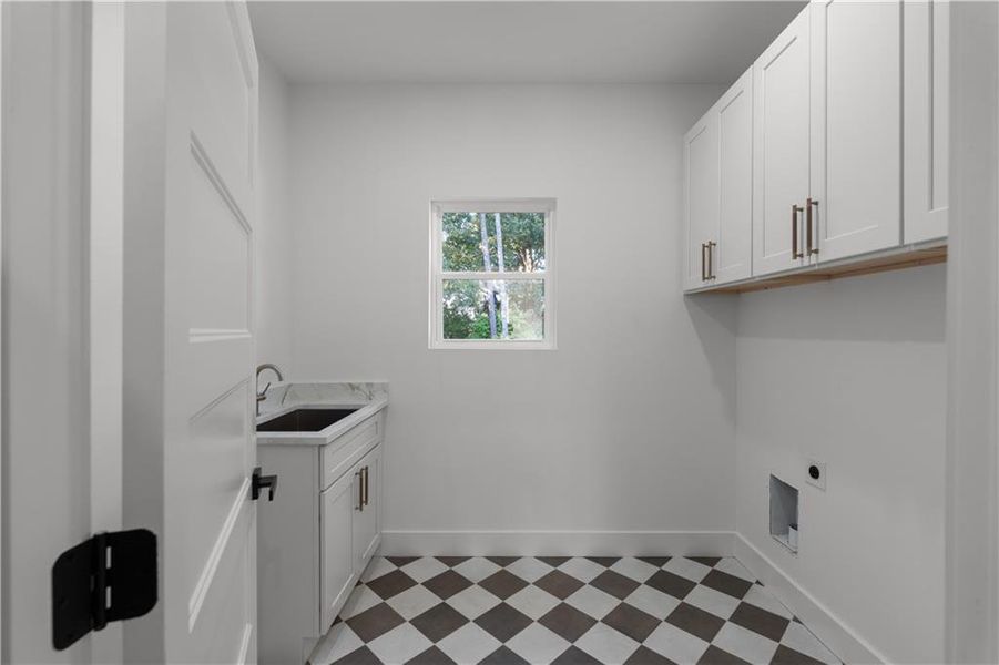 Spacious, unfurnished interior of a new home in , Atlanta (Image 82).