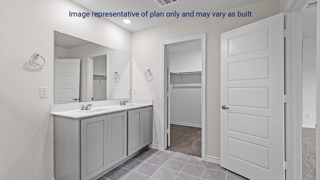 Representative furnished interior of a home built from the Holden by D.R. Horton in King's Landing, Corpus Christi (Image 17). Representative furnished interior of a home built from the Holden by D.R. Horton in King's Landing, Corpus Christi (Image 17).