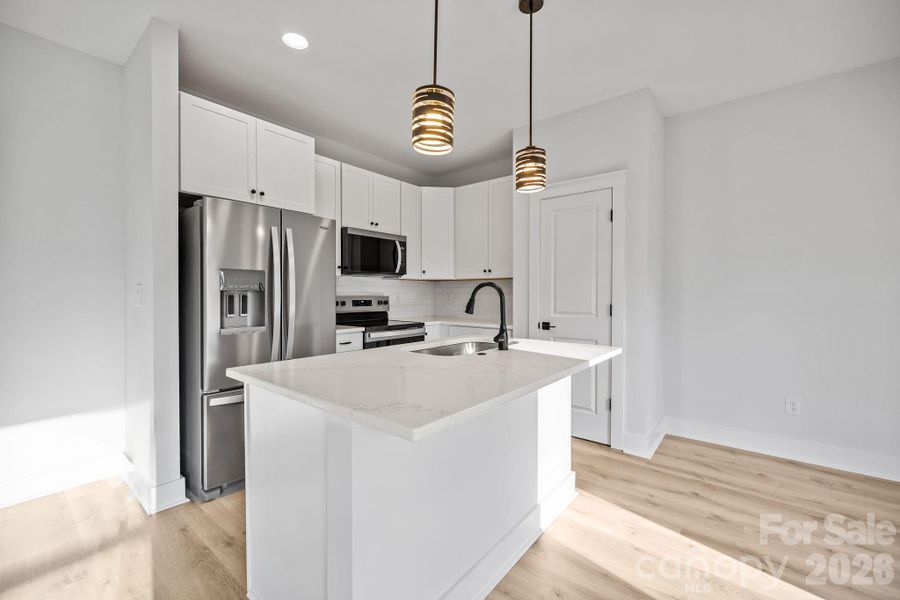 Furnished interior view inside a new home in , Gastonia (Image 10).
