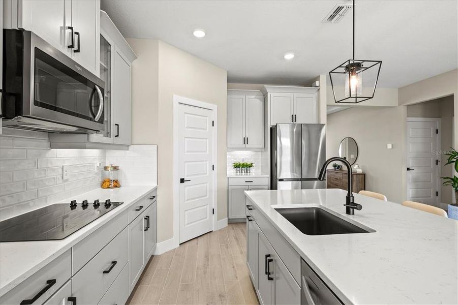 Furnished interior view inside a new home in , Nokomis (Image 54).